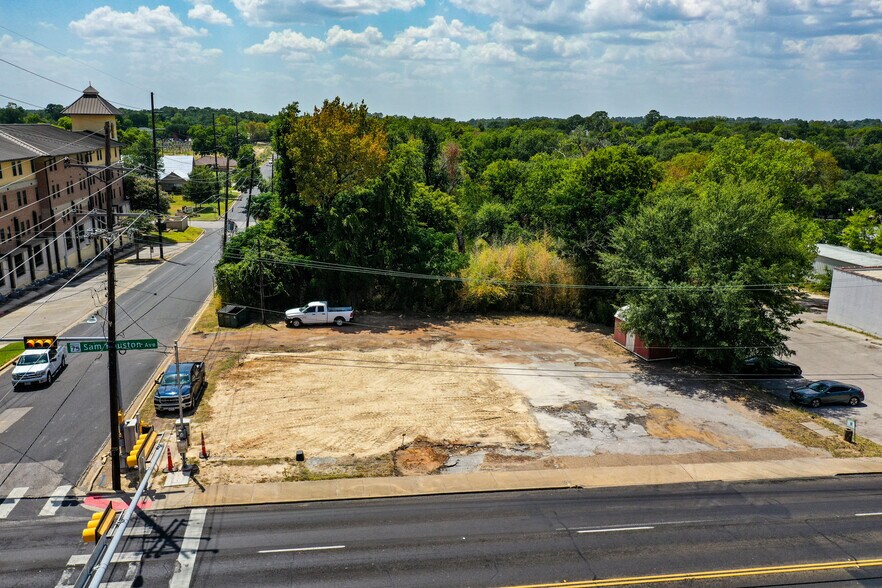 More Photos Of 1532 Sam Houston Ave, Huntsville Land For Sale