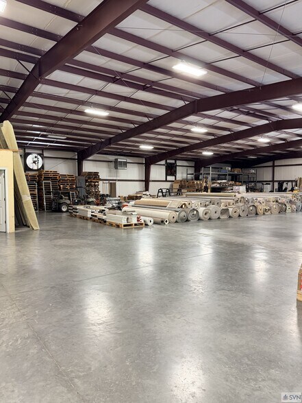 More Photos Of 2020 GA Highway 21 S, Springfield Flex For Lease