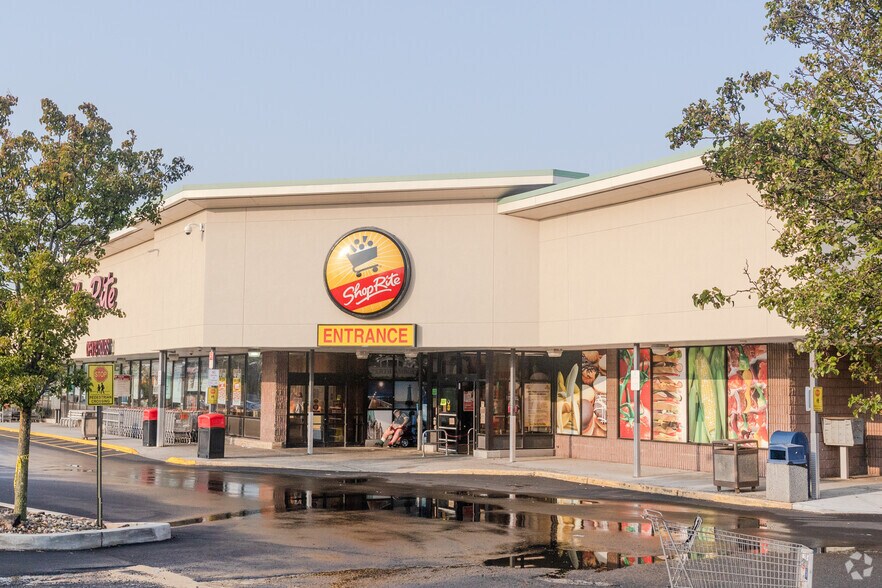 More Photos Of 365 Convery Blvd, Perth Amboy Unknown For Lease