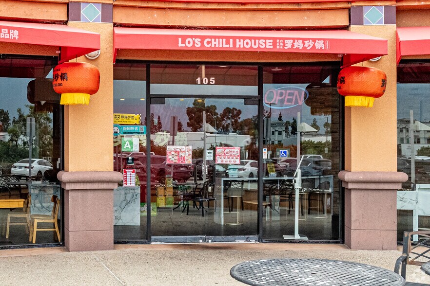 More Photos Of 1370 Fullerton Rd, Rowland Heights Restaurant For Lease