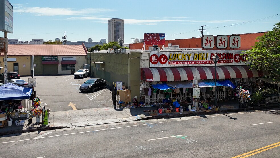 More Photos Of 715 New High St, Los Angeles General Retail For Lease