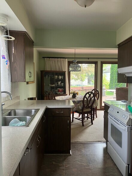 More Photos Of 35754 Schmid Dr, New Baltimore Specialty For Sale