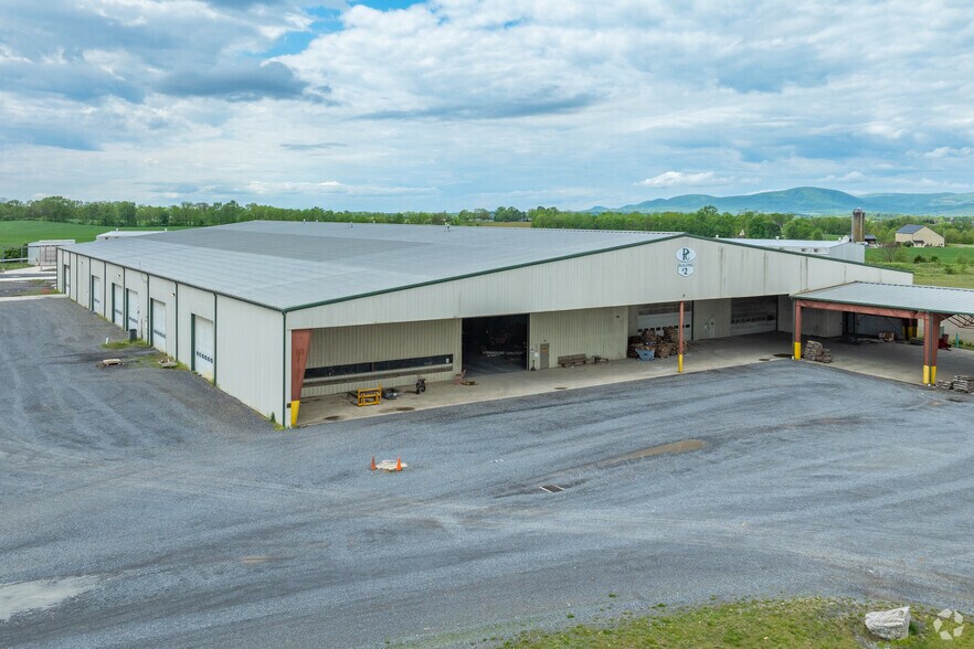 More Photos Of 6100 Buchanan Trl W, Mercersburg Unknown For Lease