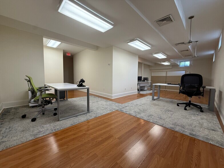 More Photos Of 42 Miller St, Fairfield Office For Lease