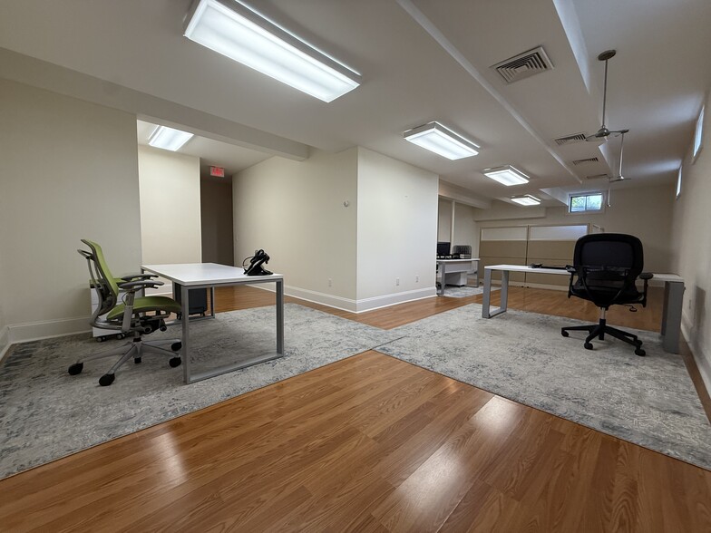 More Photos Of 46 Miller St, Fairfield Office Residential For Lease