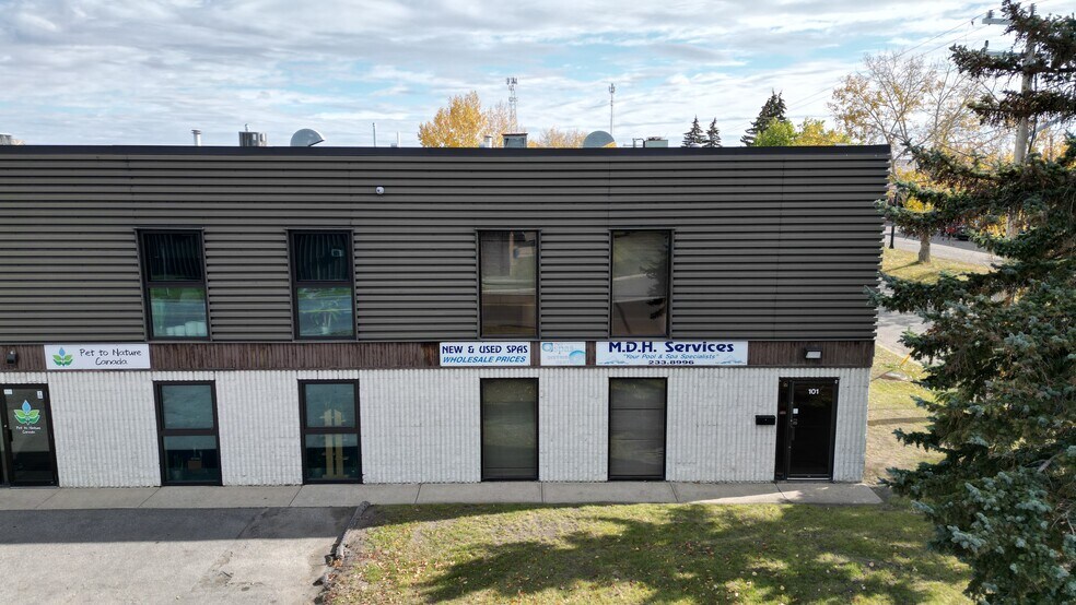More Photos Of 4116 64 Av SE, Calgary Industrial For Sale