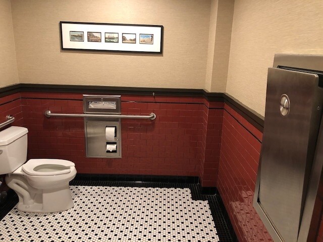 More Photos Of 3015 Ocean Front Walk, Venice Restaurant For Lease