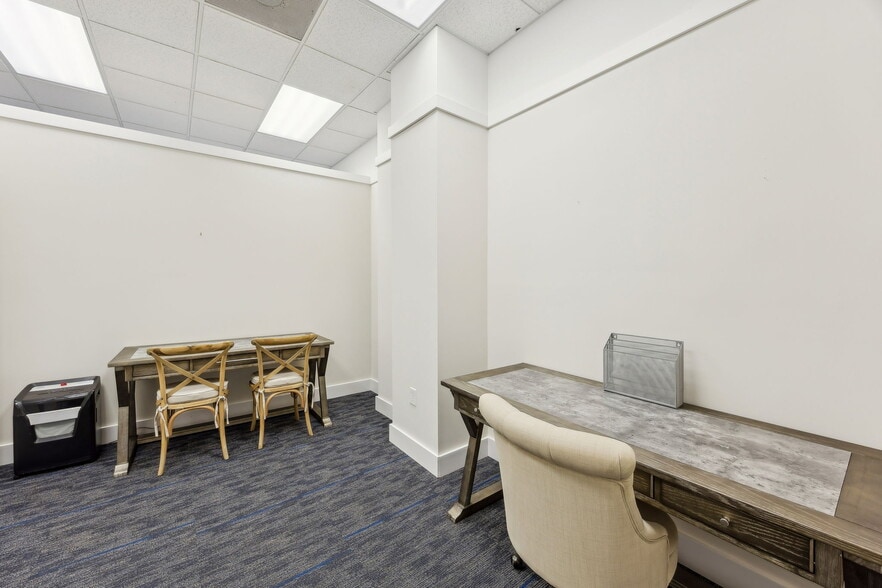 More Photos Of 961687 Gateway Blvd, Fernandina Beach Medical For Sale