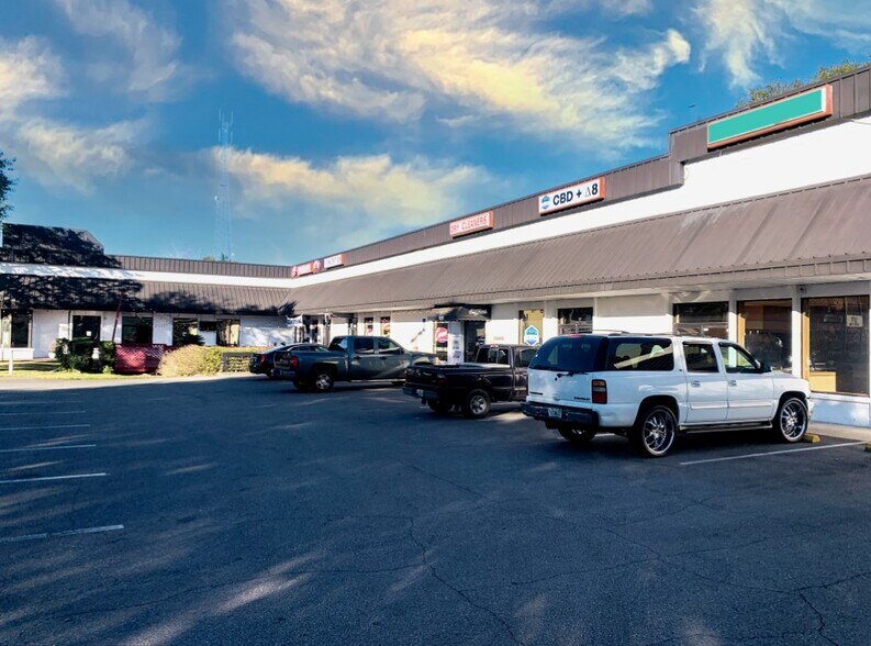 More Photos Of 1211-1231 N Monroe St, Tallahassee Unknown For Lease