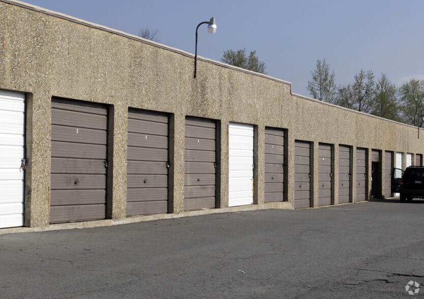 More Photos Of 5301 Mcclanahan Dr, North Little Rock Self Storage For Sale