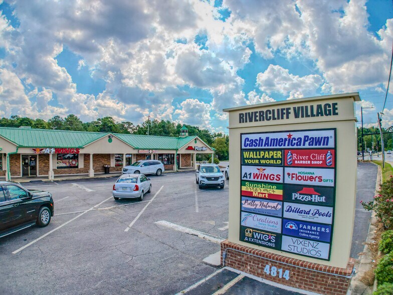 More Photos Of 4814 Stone Mountain Hwy, Lilburn Unknown For Lease