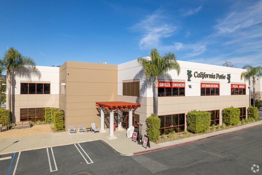 More Photos Of 32421-32423 Calle Perfecto, San Juan Capistrano Warehouse For Lease