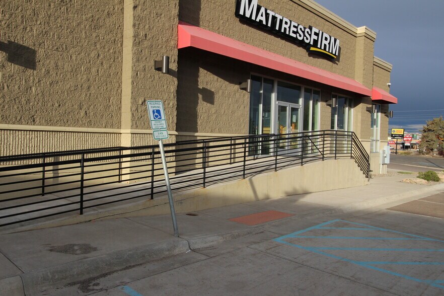 More Photos Of 1001 10th Ave S, Great Falls Freestanding For Lease