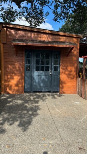 More Photos Of 315 Laurel Ave, Novato Flex For Lease