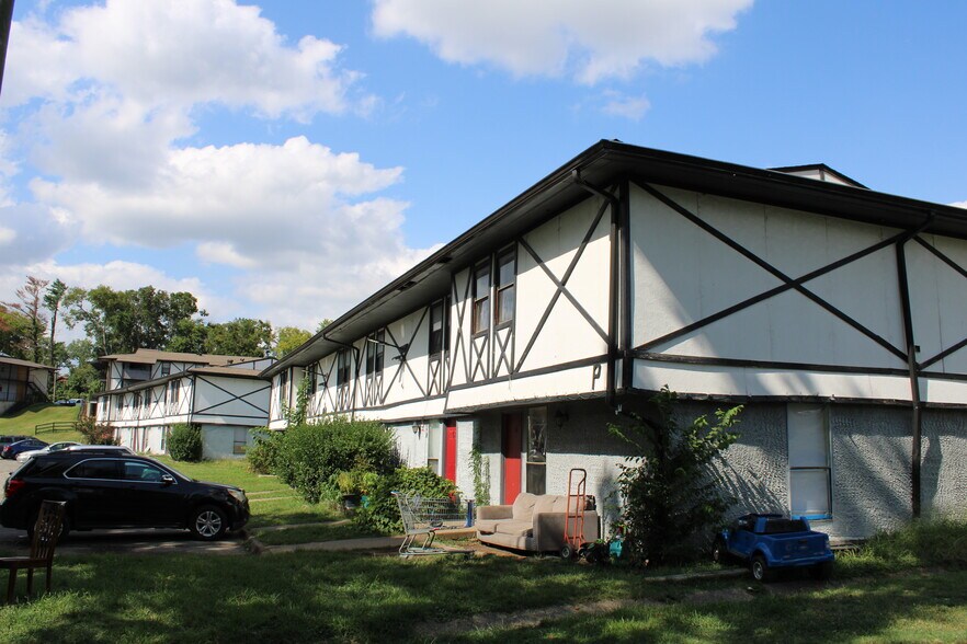 More Photos Of 270 Tampa Dr, Nashville Apartments For Sale
