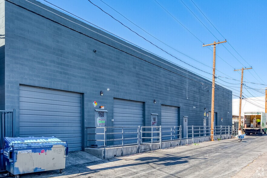 More Photos Of 1327 S Main St, Las Vegas Restaurant For Lease