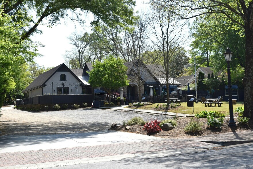 Primary Photo Of 1105 Canton St, Roswell Restaurant For Sale
