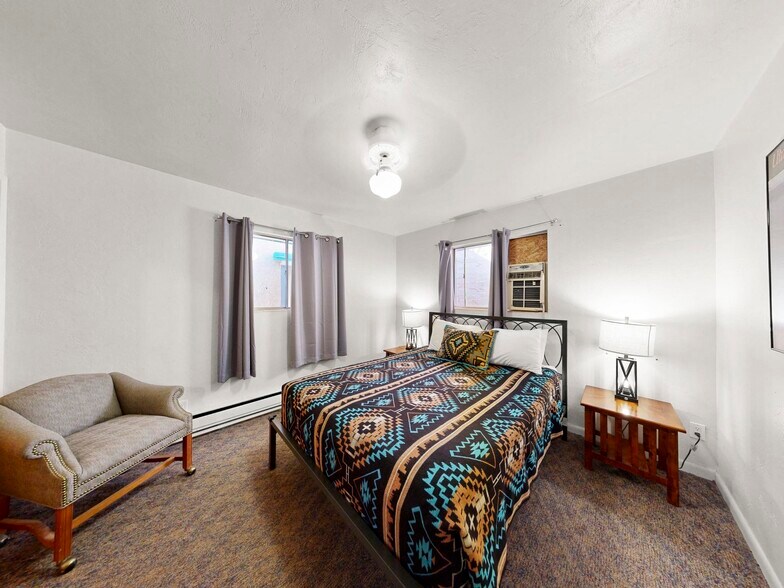 More Photos Of US 163 & San Juan River, Mexican Hat Hotel For Sale
