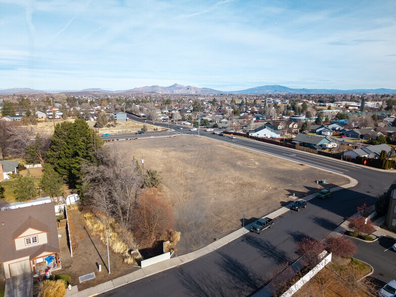 More Photos Of SW 27th St, Redmond Land For Sale