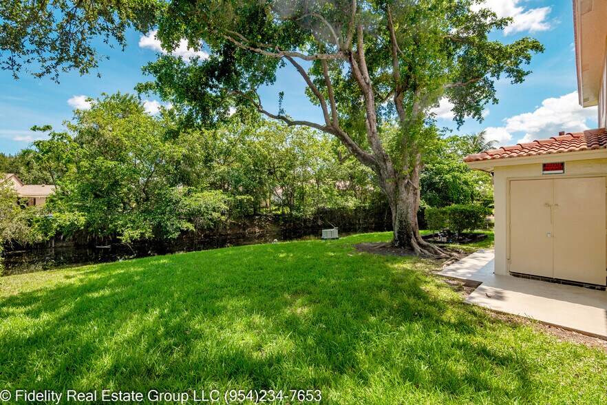 More Photos Of 11430-11442 NW 45th St, Coral Springs Apartments For Sale