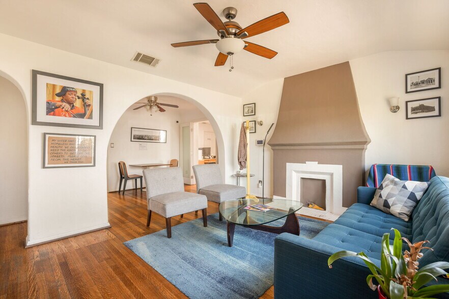 More Photos Of 121 N Avenue 59, Los Angeles Office For Sale