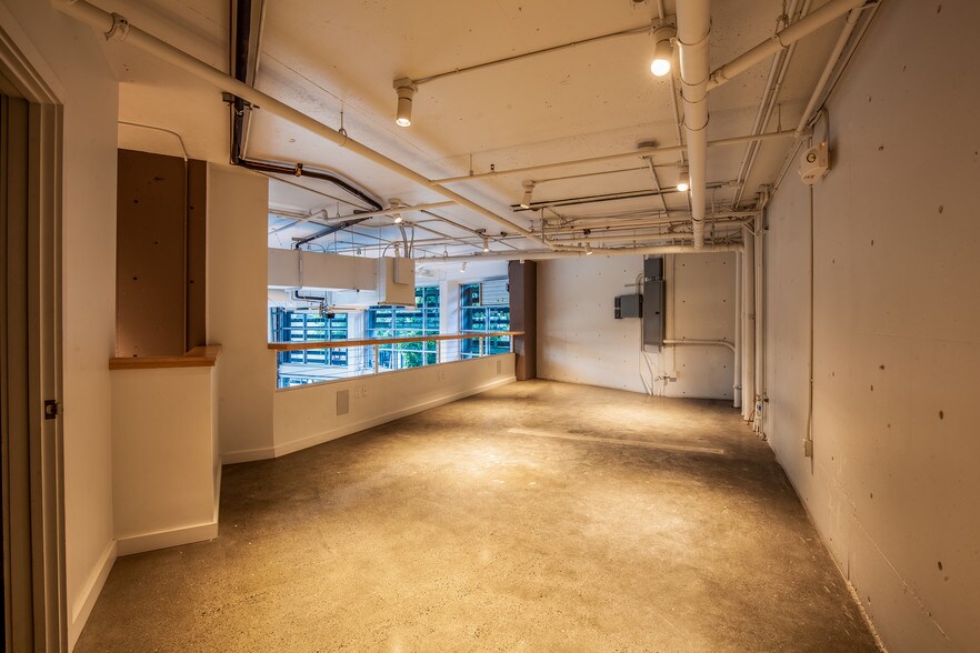 More Photos Of 637 King St, San Francisco Apartments For Sale