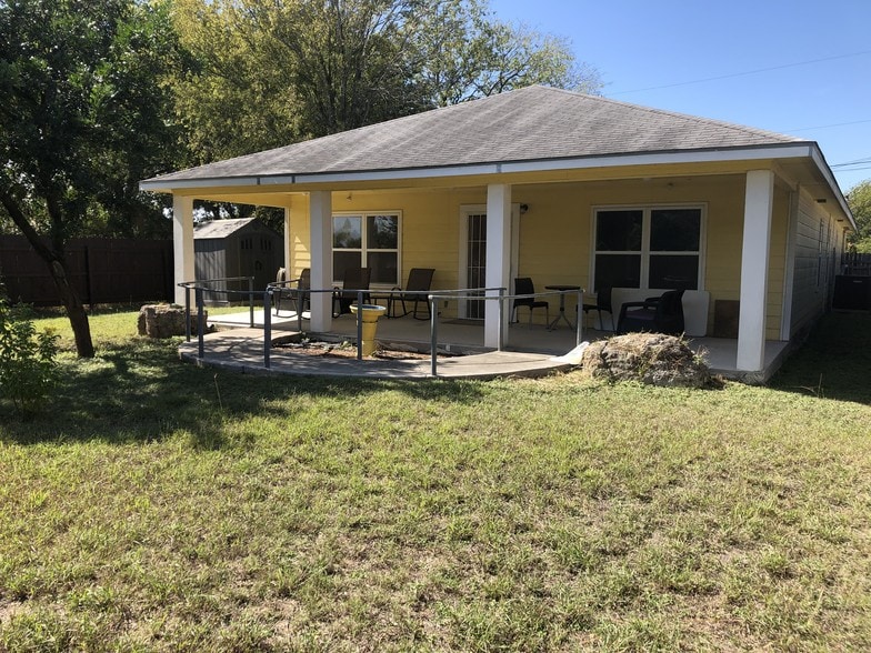 More Photos Of 2522 Holly Hill Dr, San Antonio Medical For Lease