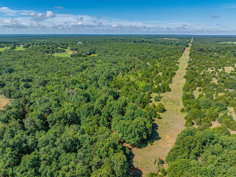 More Photos Of 335752 E 980 Rd, Wellston Land For Sale