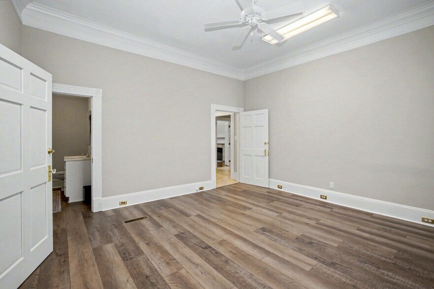 More Photos Of 195 N Jeff Davis Dr, Fayetteville Office Residential For Sale