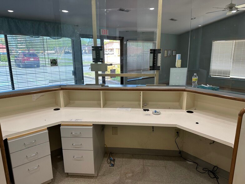 More Photos Of 1501 Shorter Ave SW, Rome Office For Lease