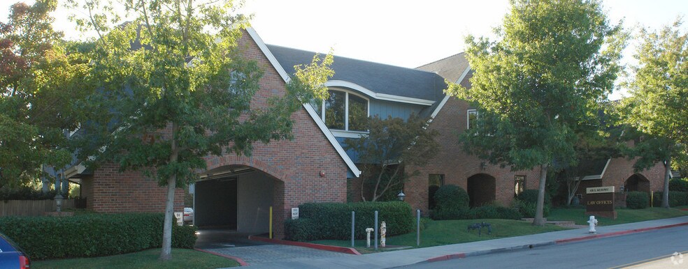 Primary Photo Of 438 S Murphy Ave, Sunnyvale Medical For Lease