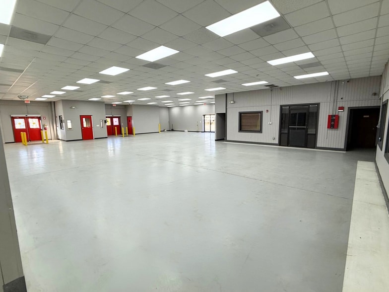 More Photos Of 2501 E President St, Savannah Food Processing For Lease