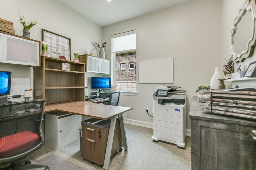 More Photos Of 2901 Caballo Ranch Blvd, Leander Office For Sale