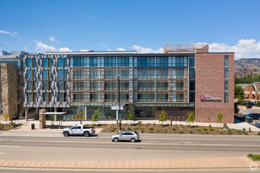 More Photos Of 2701 Canyon Blvd, Boulder Hotel For Lease