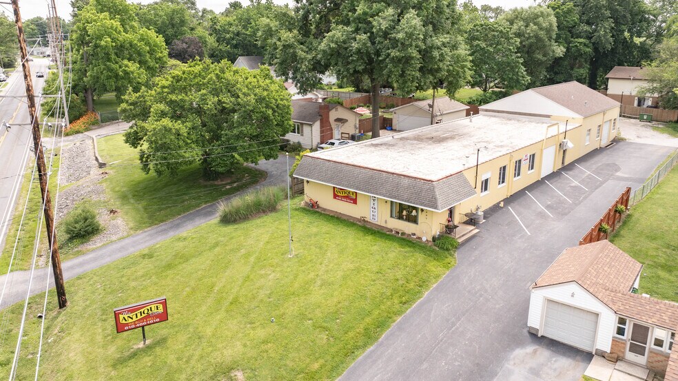 Primary Photo Of 1007 W Delmar Ave, Godfrey General Retail For Sale