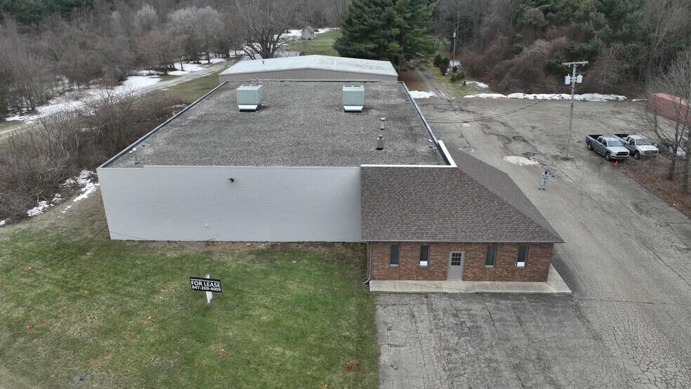 More Photos Of 1586 Paw Paw Ave, Benton Harbor Warehouse For Sale
