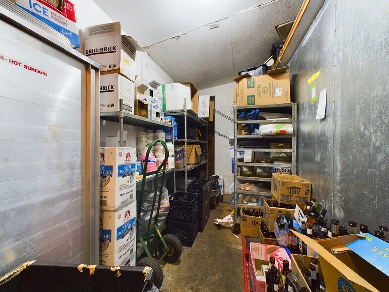 More Photos Of 4512 E M-21, Corunna Restaurant For Sale