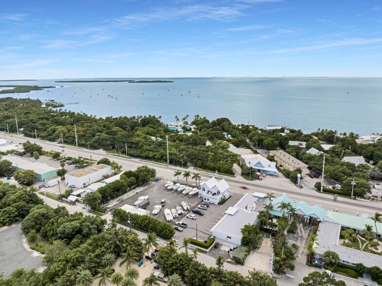 More Photos Of 82705 Overseas Hwy, Islamorada General Retail For Sale