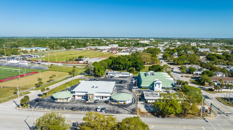 More Photos Of 1615 14th Ave, Vero Beach Medical For Sale