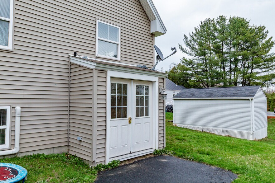 More Photos Of 1530 Congress St, Portland Multifamily For Sale