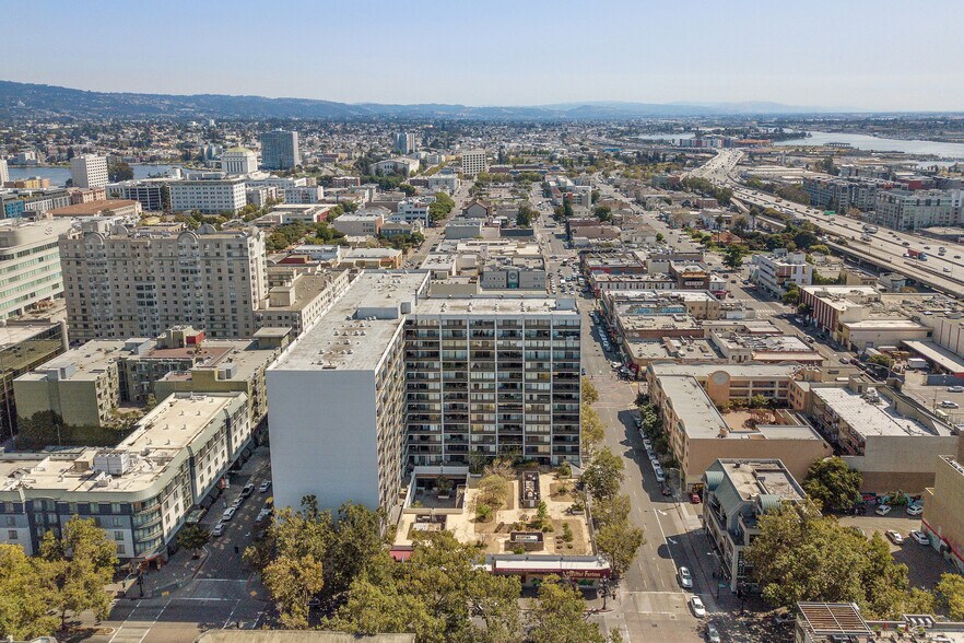More Photos Of 801 Franklin St, Oakland Apartments For Sale