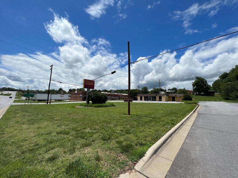 More Photos Of 211 Elkin Hwy, North Wilkesboro Bank For Sale