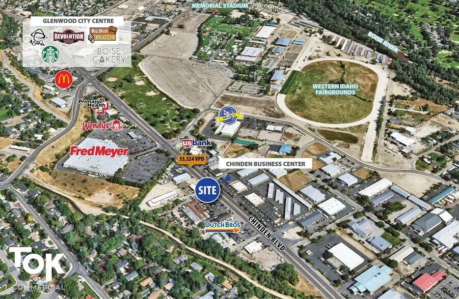 More Photos Of 5278-5290 W Chinden Blvd, Boise Showroom For Lease