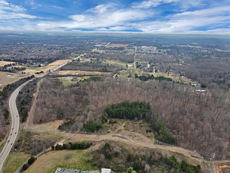 More Photos Of 600 N Watt Rd, Knoxville Land For Sale