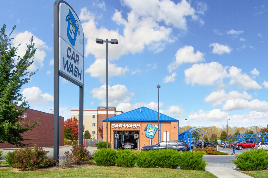 More Photos Of 1521 E Alexis Rd, Toledo Carwash For Sale