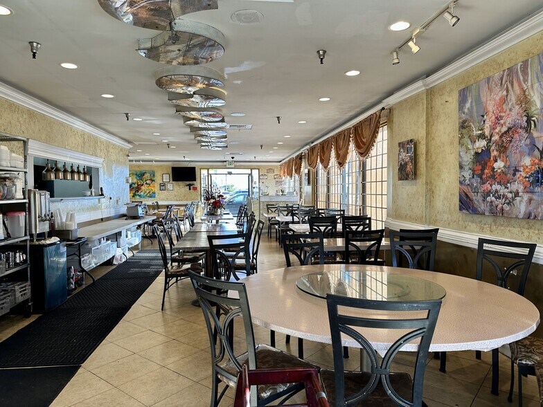 More Photos Of 9361 Bolsa Ave, Westminster Restaurant For Lease