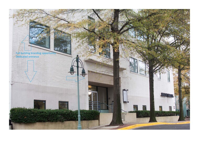 More Photos Of 2700 S Quincy St, Arlington Unknown For Lease