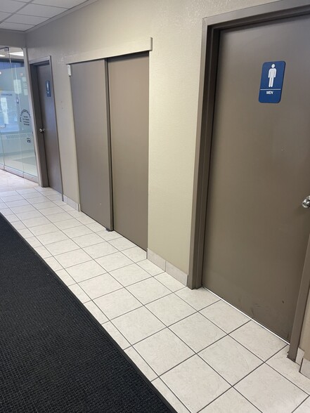 More Photos Of 8944 182nd St NW, Edmonton Office For Lease