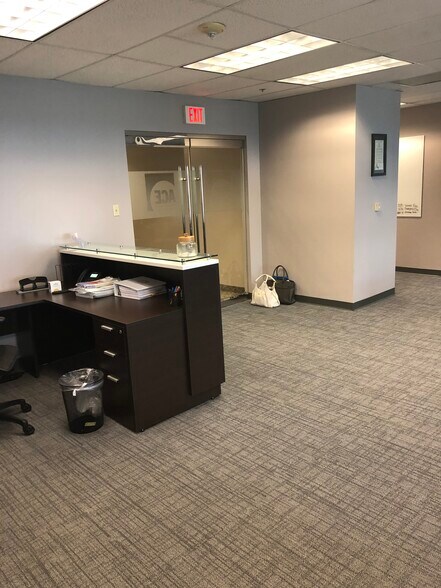 More Photos Of 22 N Front St, Memphis Office For Lease