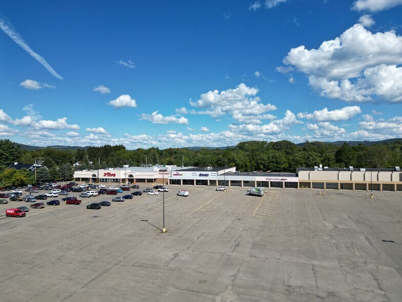 More Photos Of 1000 N Elmira St, Sayre Unknown For Lease